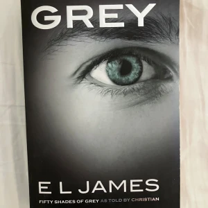 Grey - Upplev den berömda kärlekshistorien från Christian Greys perspektiv! En modern, intensiv och känslosam berättelse om kontroll, passion och självupptäckt. Perfekt för dig som gillar romantik och dramatiska relationer.