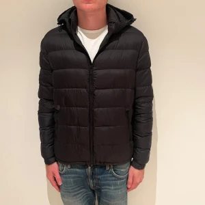 Massimo dutti jacka  - Köp sker via - ricodelluxury.com
