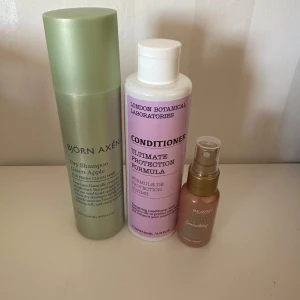 Hårvård set  - Fräscha upp håret med Björn Axén Dry Shampoo Green Apple. Denna spray ger en ren känsla och en fräsch doft av grönt äpple. Perfekt för att snabbt fräscha upp håret mellan tvättar+ en conditioner från london botsnical laboratories+ heat protection spray från beaver beauty.