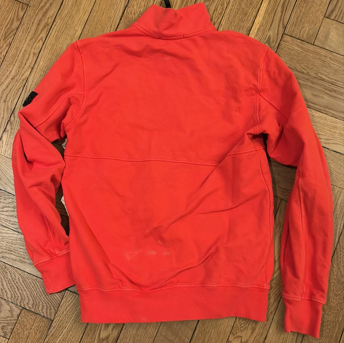 Röd jacka från Stone Island - 1