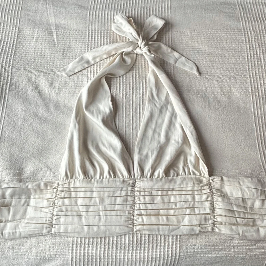 Cremevit halterneck topp - 2