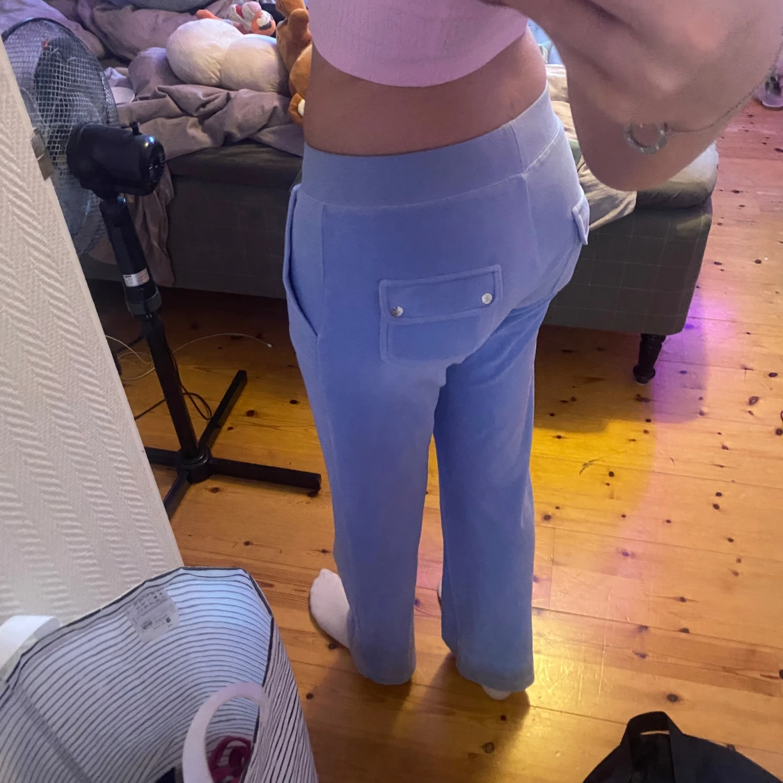 Ljusblåa juicybyxor - 1