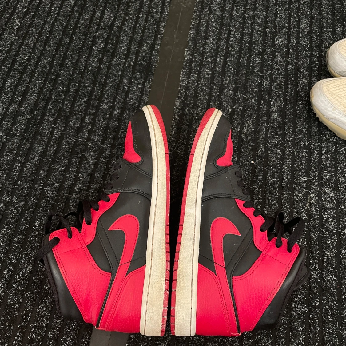 Air Jordan Mid “Chicago Bulls” colour - 1