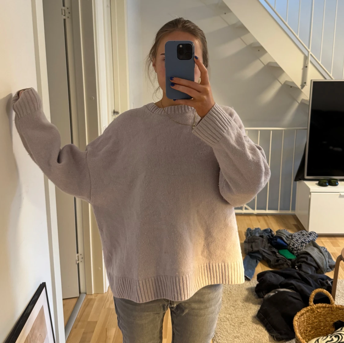 Ljuslila stickad tröja från COS - 2