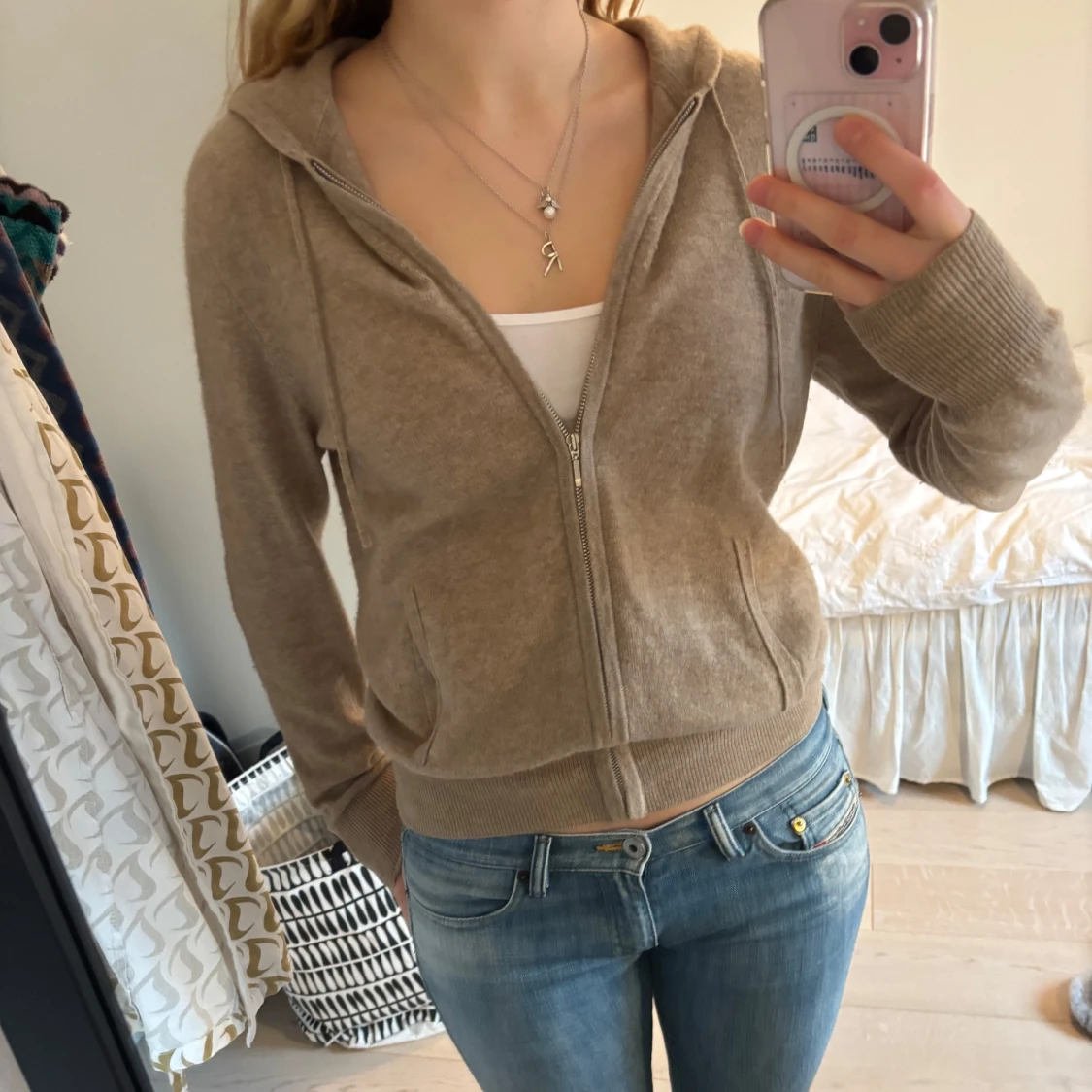 Softgoat sip hoodie  - 4