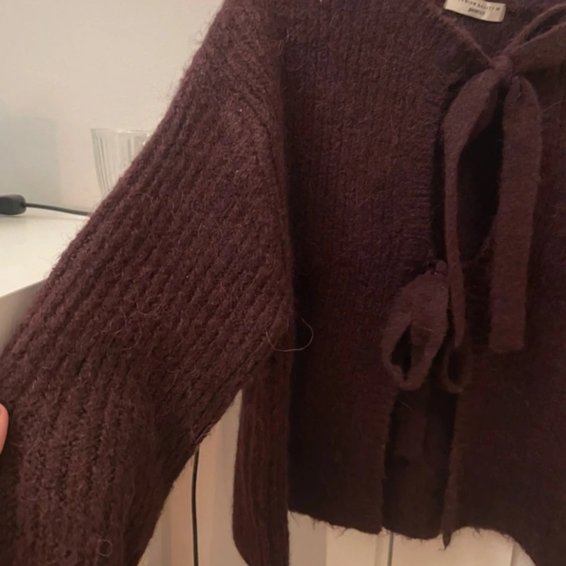 Mörklila stickad kofta från H&M - 2