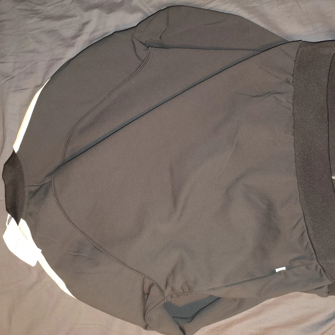 Svart helzip från Les Deux - 2