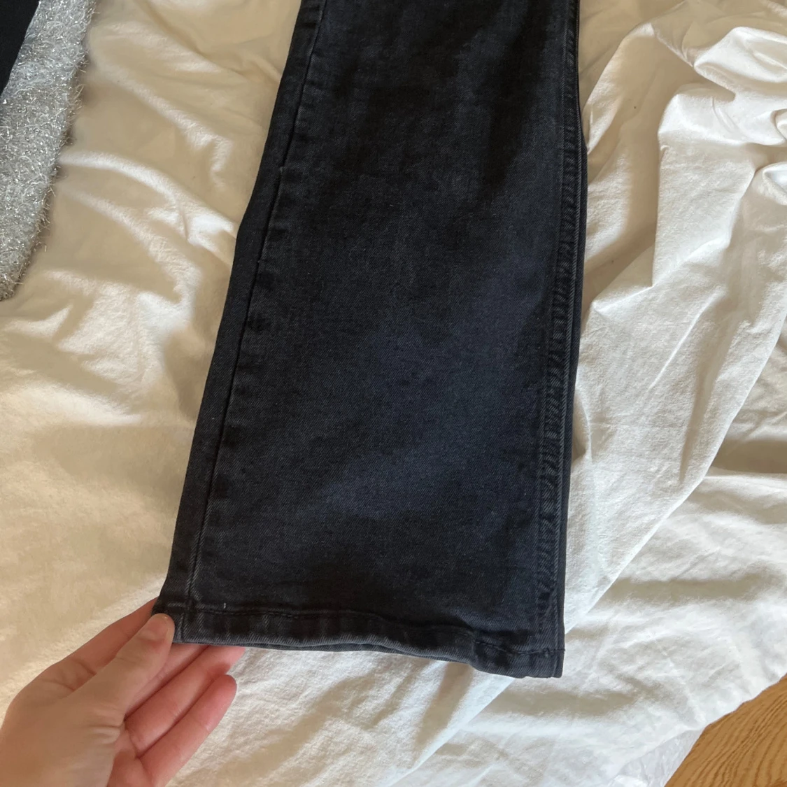 Svarta jeansbyxor - 3