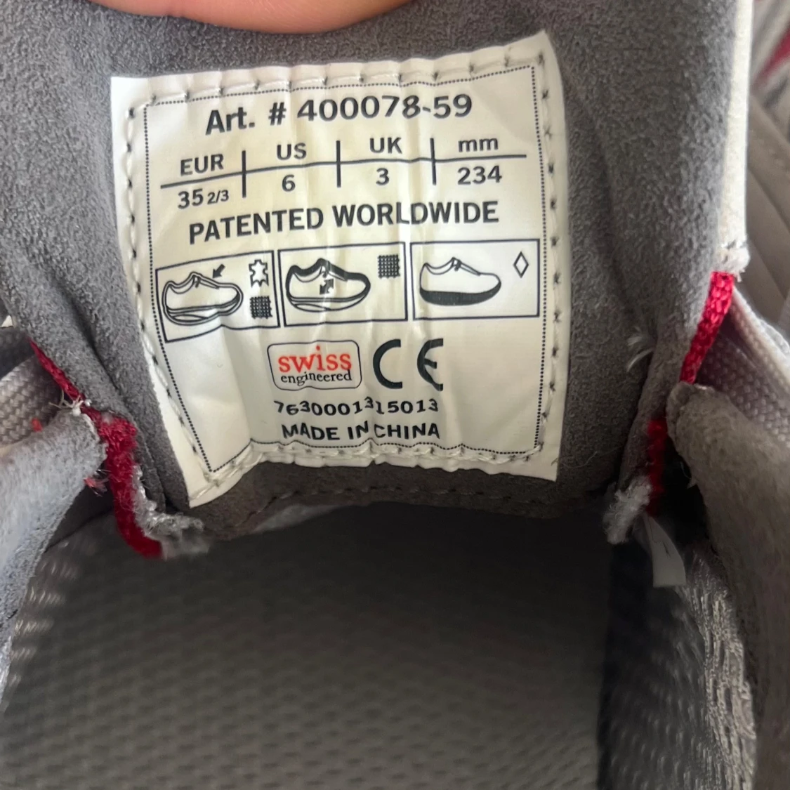 Röd och beige sneakers med snörning - 2