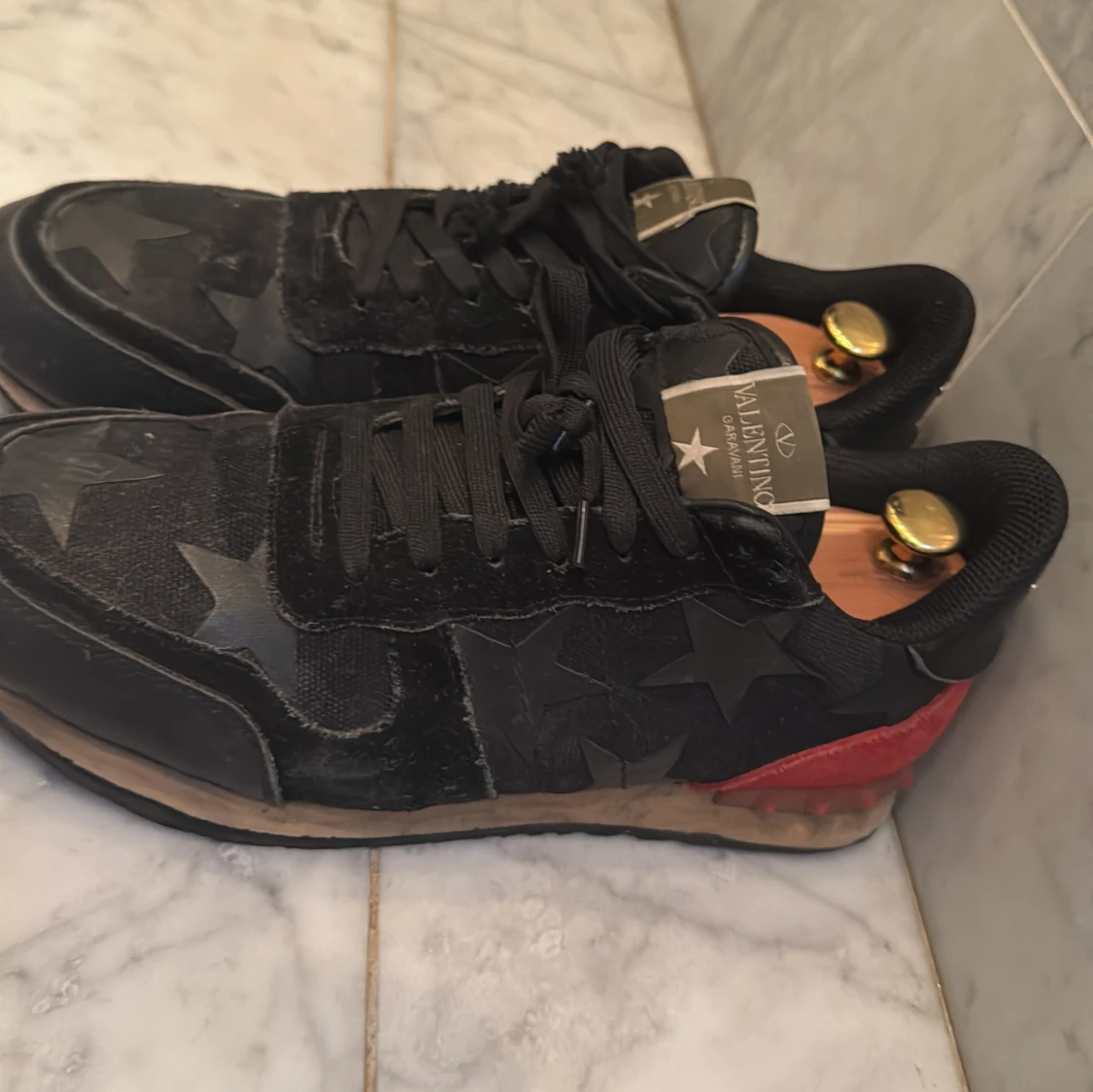 Svarta Valentino rockrunners - 1