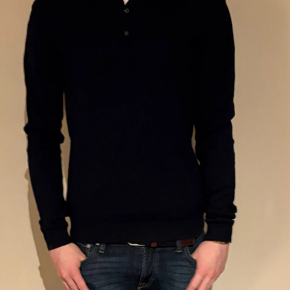 Mörkblå pikétröja från Martinique europé 