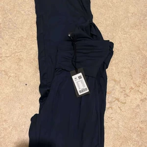 Mörkblå yogapants  - Helt nya 