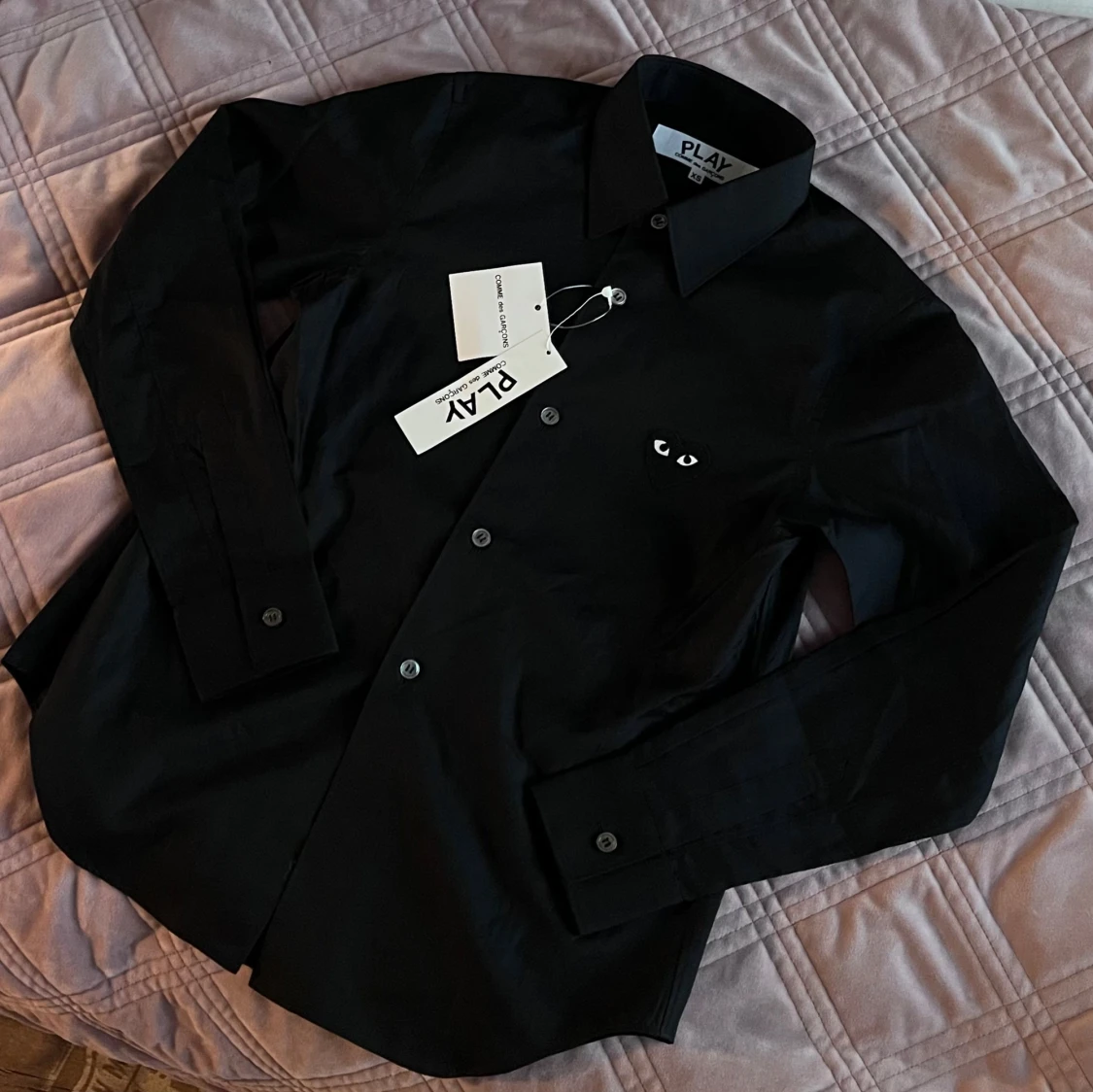 Comme des Garçons PLAY, Svart skjorta XS - 1