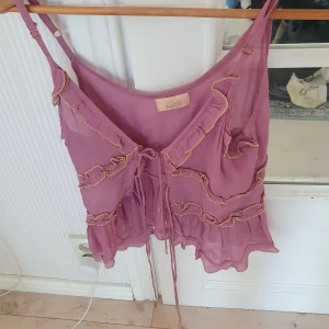 Rosa top - Jag säljer min superfina rosa top. 