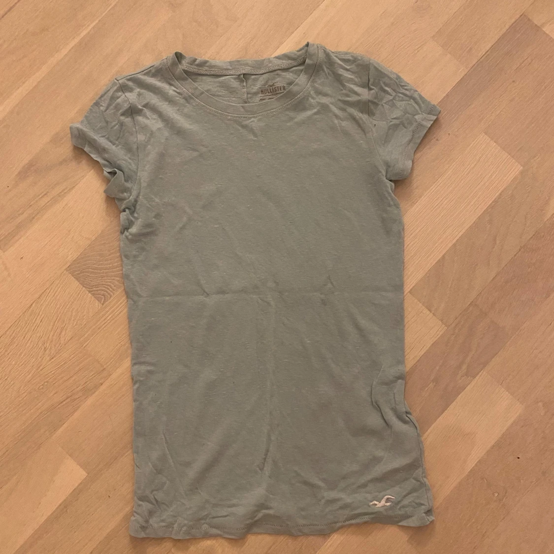 Blå t-shirt från Hollister, XS