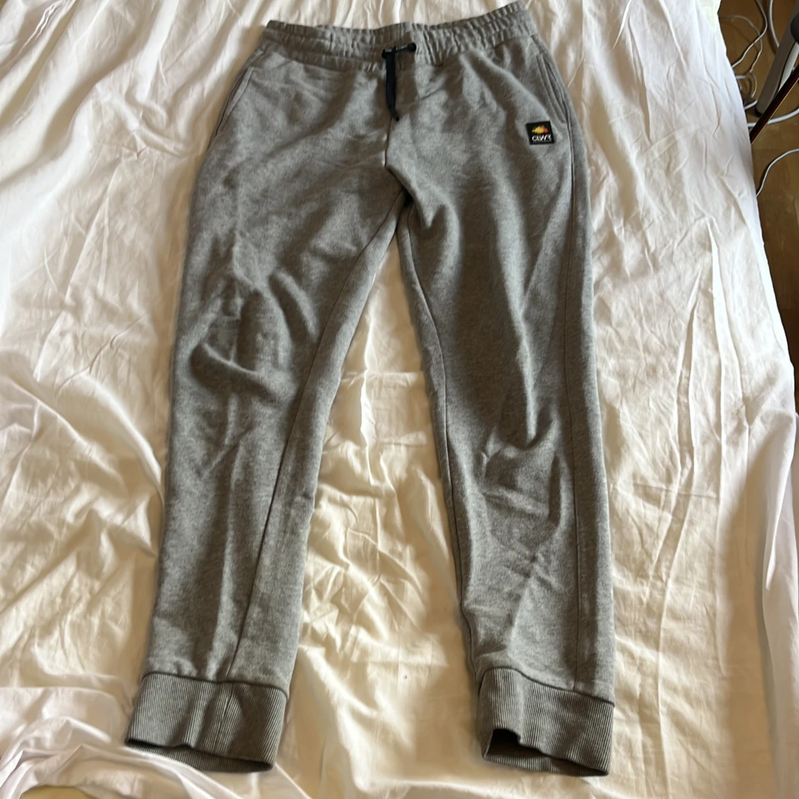 Grå mjukisbyxor från CLWR