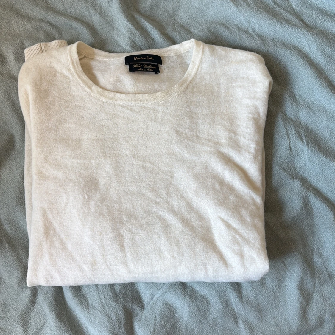 Vit\creame\beige Kashmir - och ulltröja från Massimo Dutti