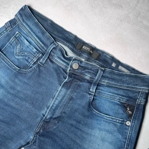 Replay Anbass jeans - Replay jeans | Modell Anbass | Väldigt bra skick | Storlek W32 L30. 
