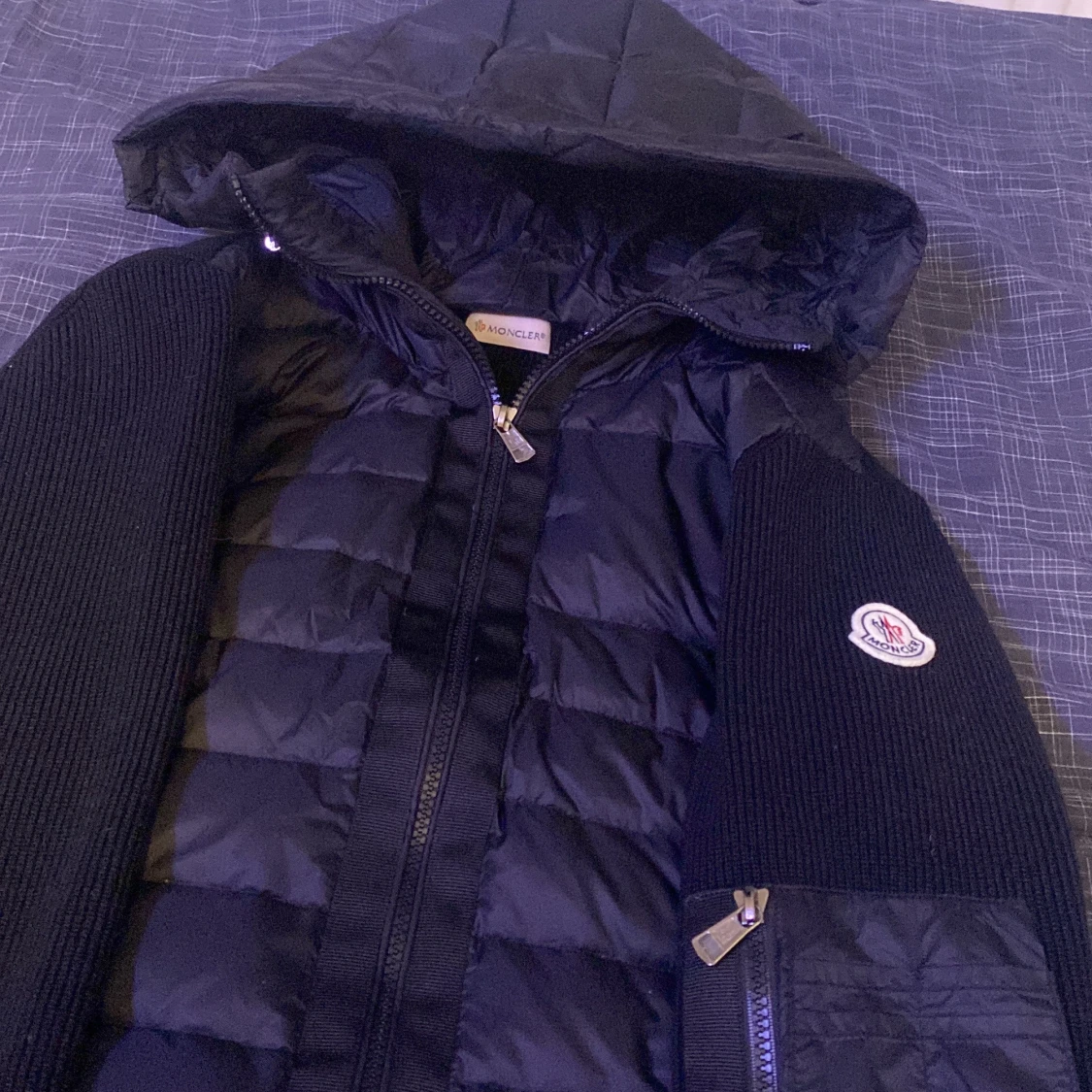 Svart jacka från Moncler - 1