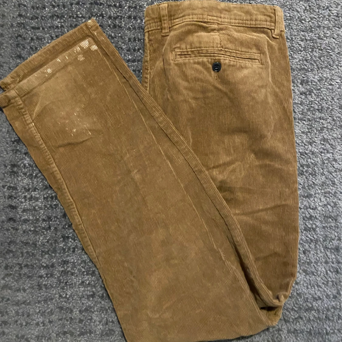 Bruna manchesterbyxor från Livergy - 1