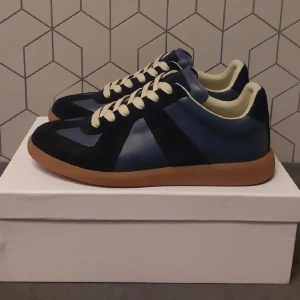 Maison Margiela gats - Snygga marinblå gats | Storlek 41 | pris går att diskuteras 