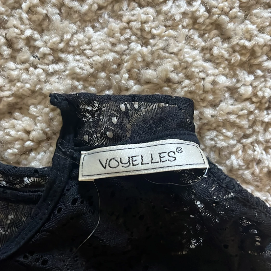 Svart ärmlös topp från Voyelles - 3