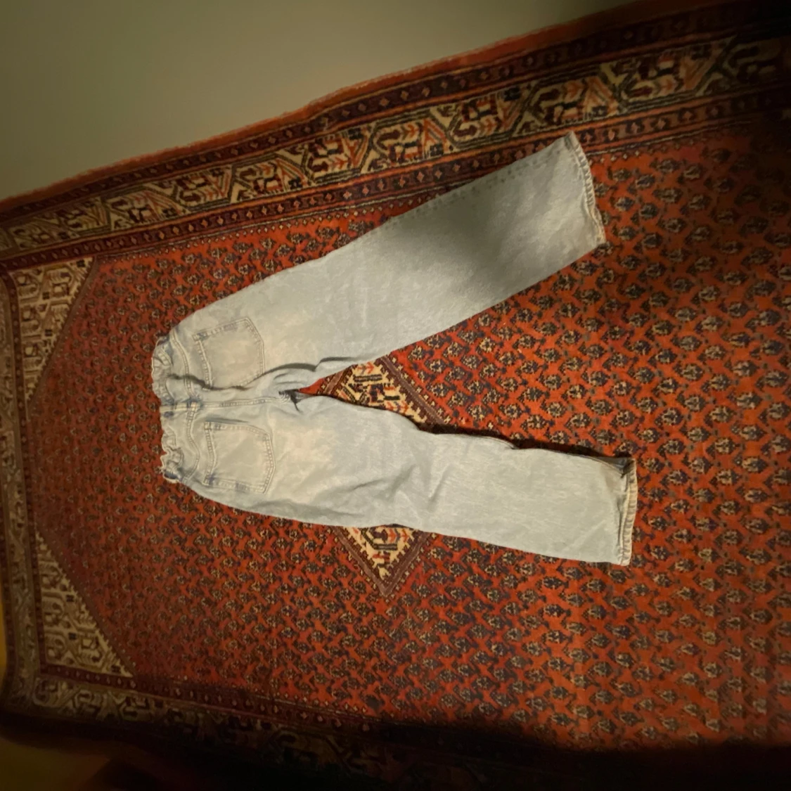 Ljusa jeans från H&M - 1