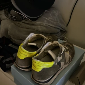 camo philip model skor - Säljer mina philip model runners kan gå ner i pris vid snabb affär