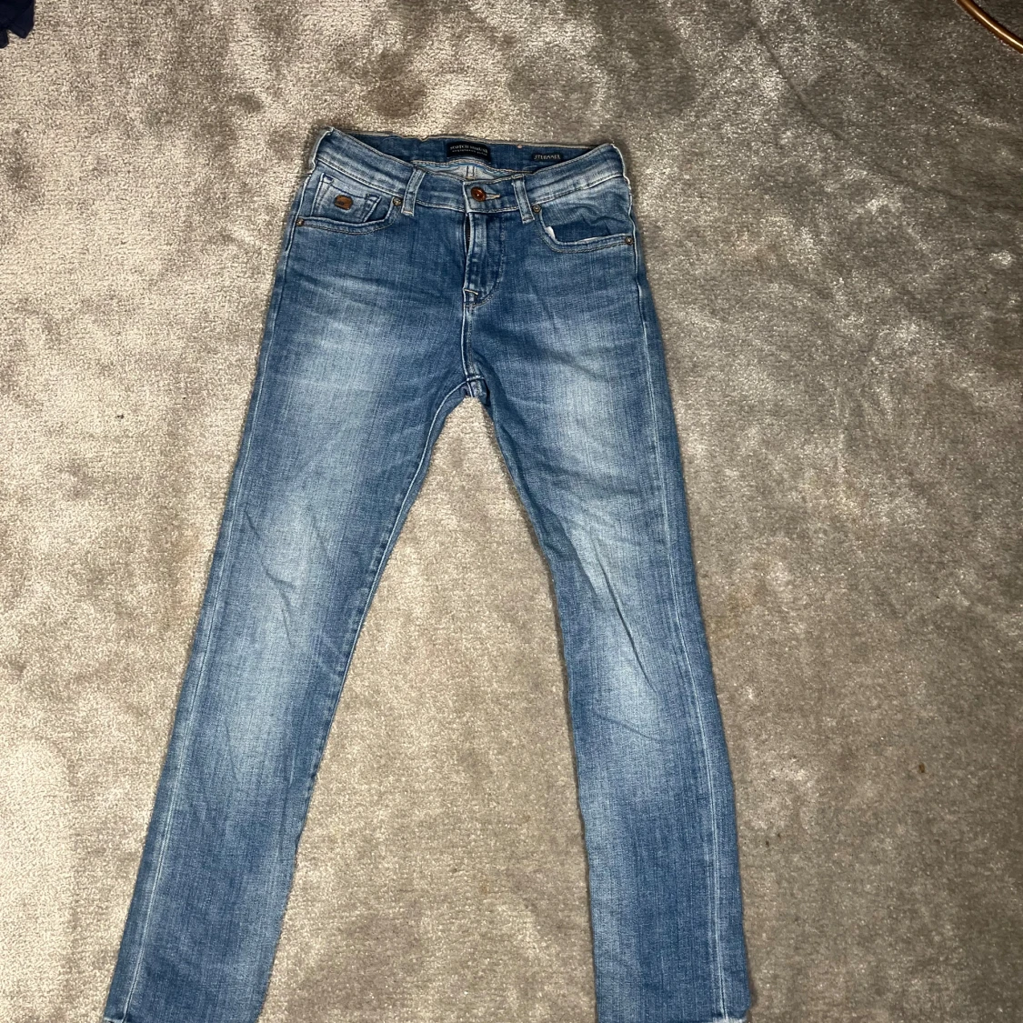 Blå jeans från Scotch Shrunk