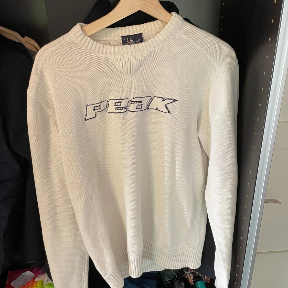 Vit stickad tröja  Peak Performance - 2