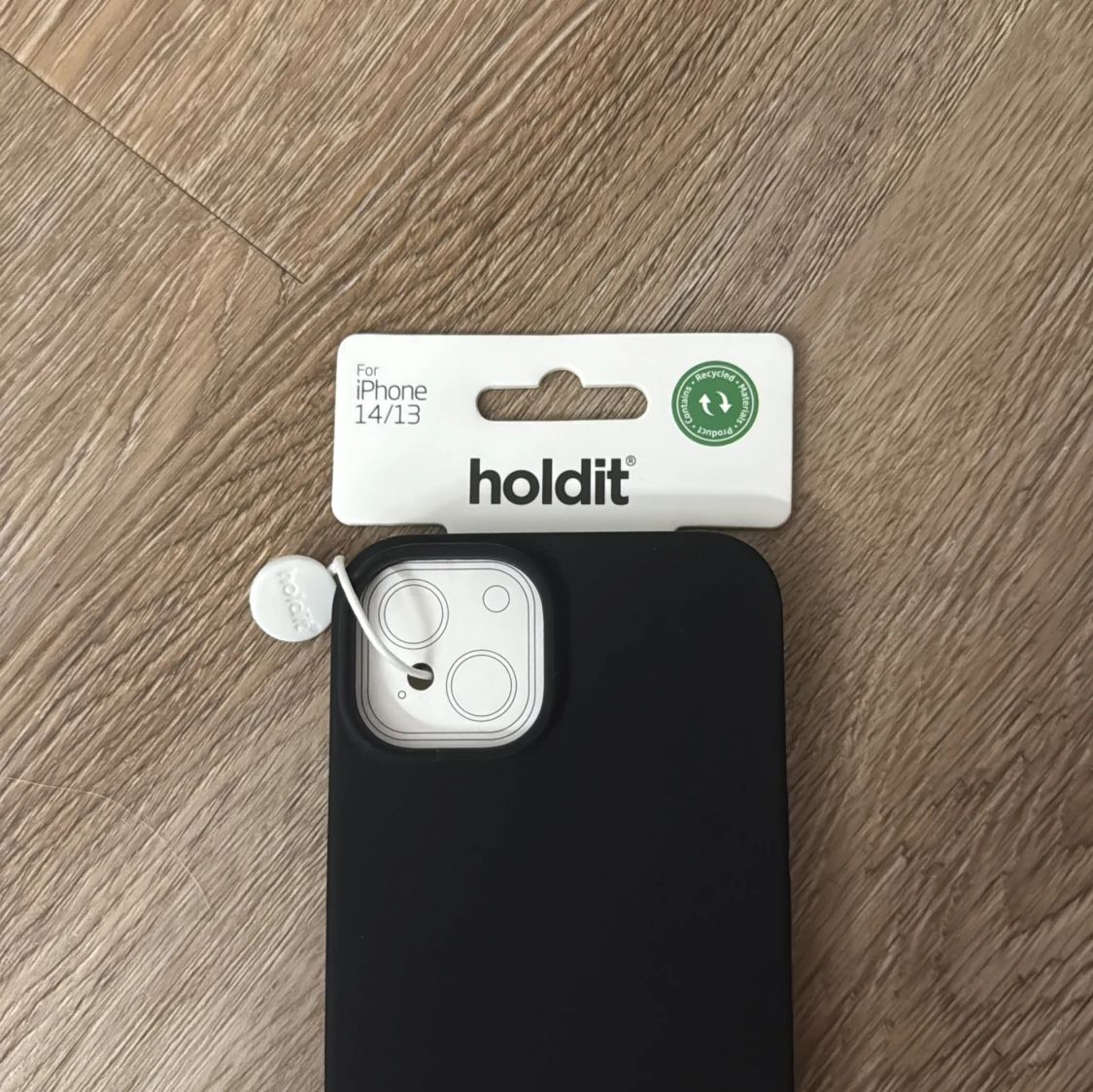 Svart mobilskal holdit Iphone 14/13  - 1