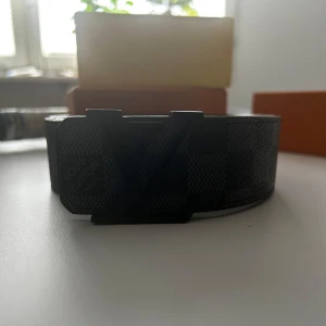 Bälte  - Helt oanvändt bälte. Pris kan diskuteras 