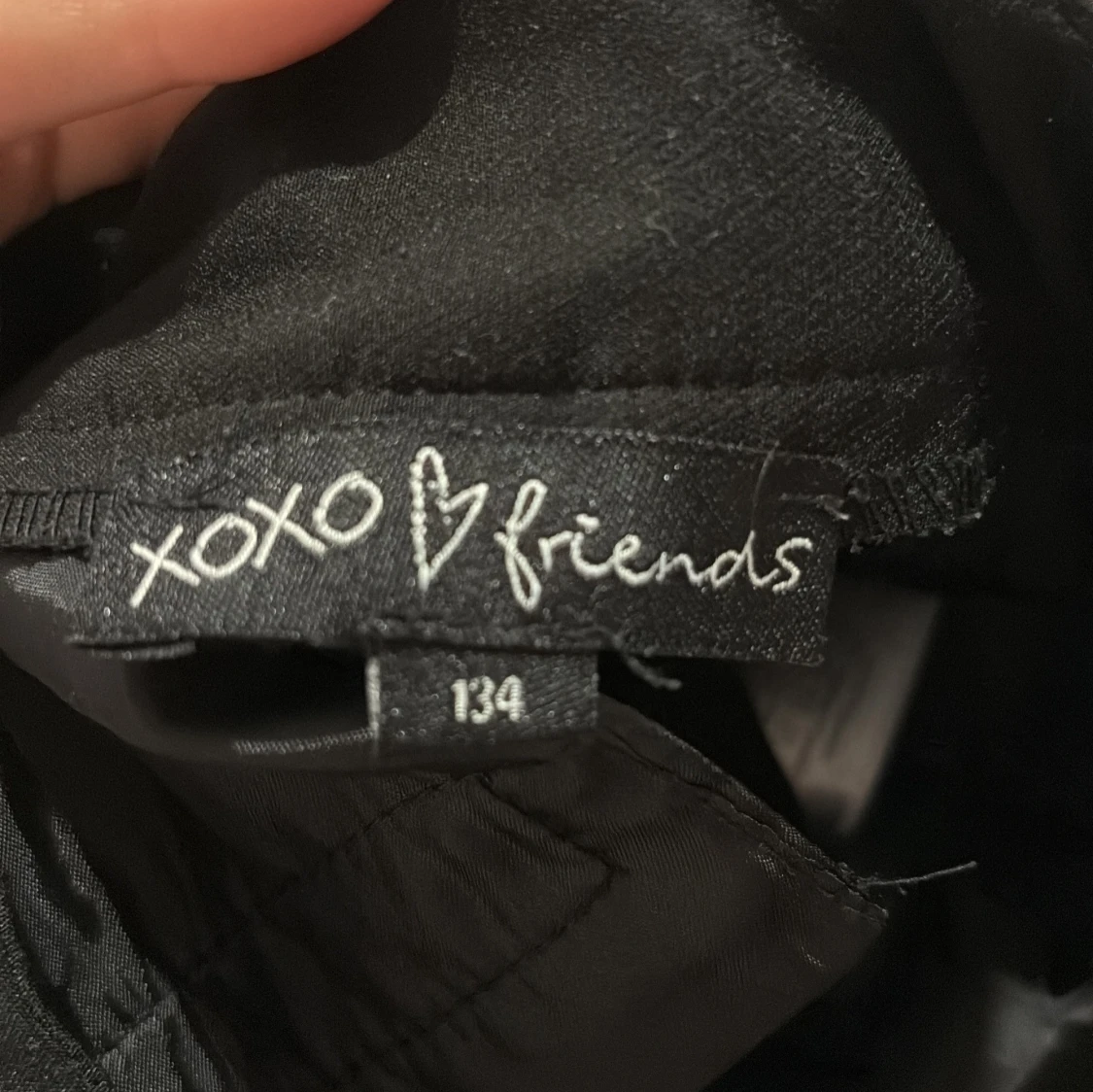 Svarta kostymbyxor från XOXO Friends - 2