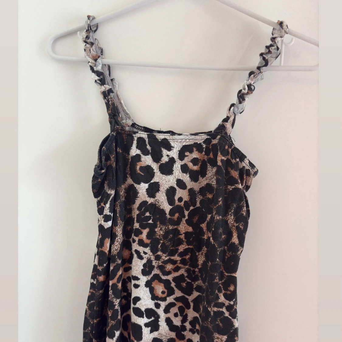 Leopardmönstrad kort klänning - 3