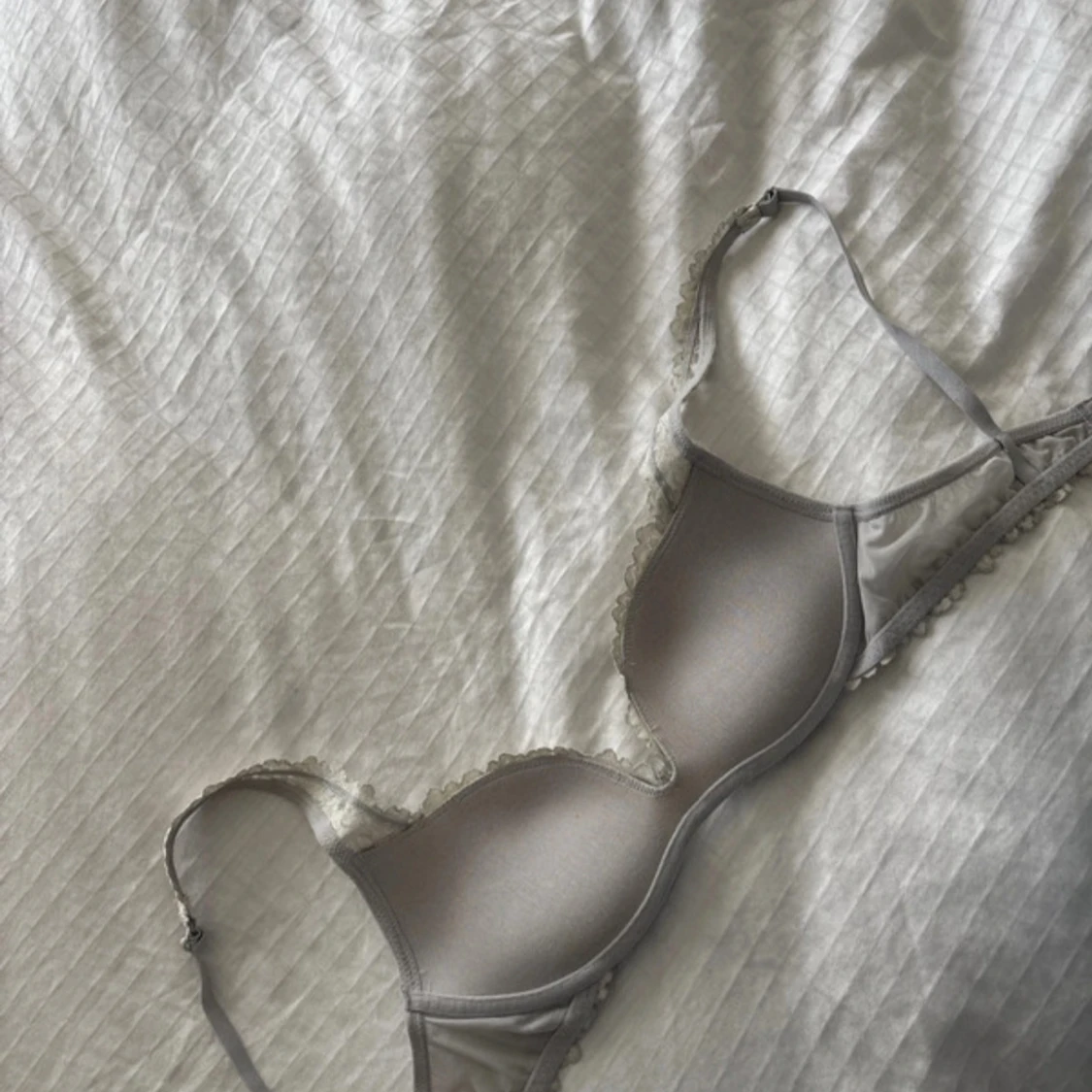 Grå spets-bh från Intimissimi - 2