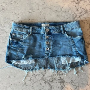 Vintage jeanskjol  - Så söt jeanskjol💗