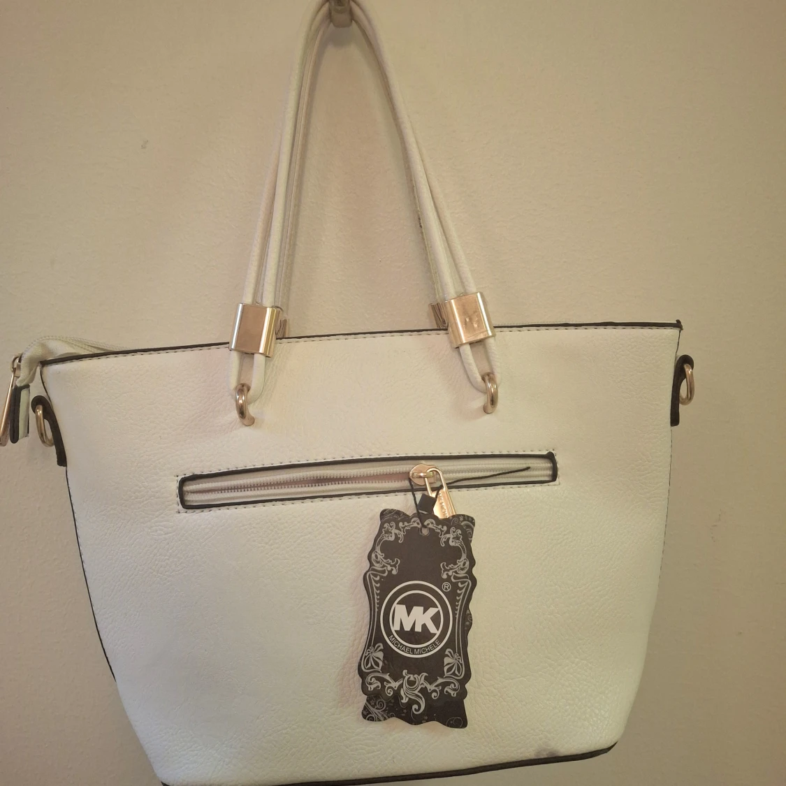 Vit handväska från Michael Kors - 1