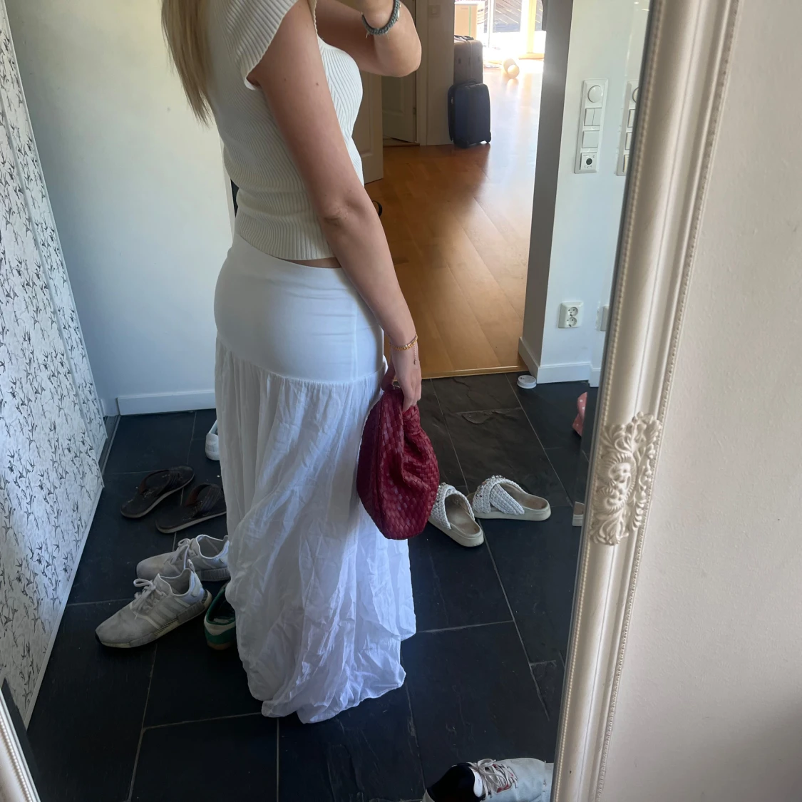 Superfin långkjol🤍🤍 - 1