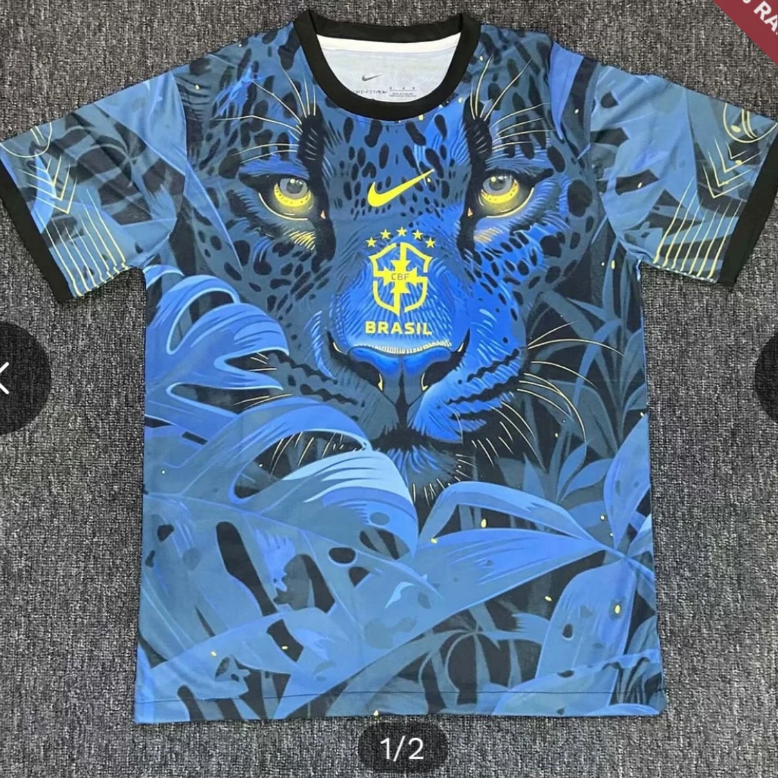 Blå Brasilien fotbollströja med jaguarmotiv