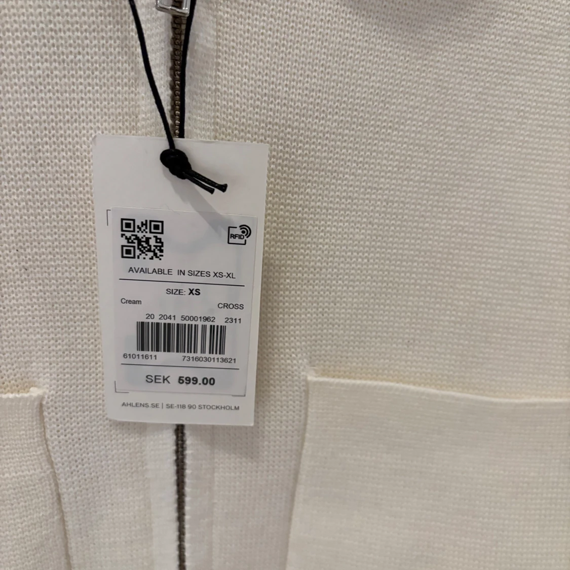 Krämvit stickad kofta med dragkedja - 2