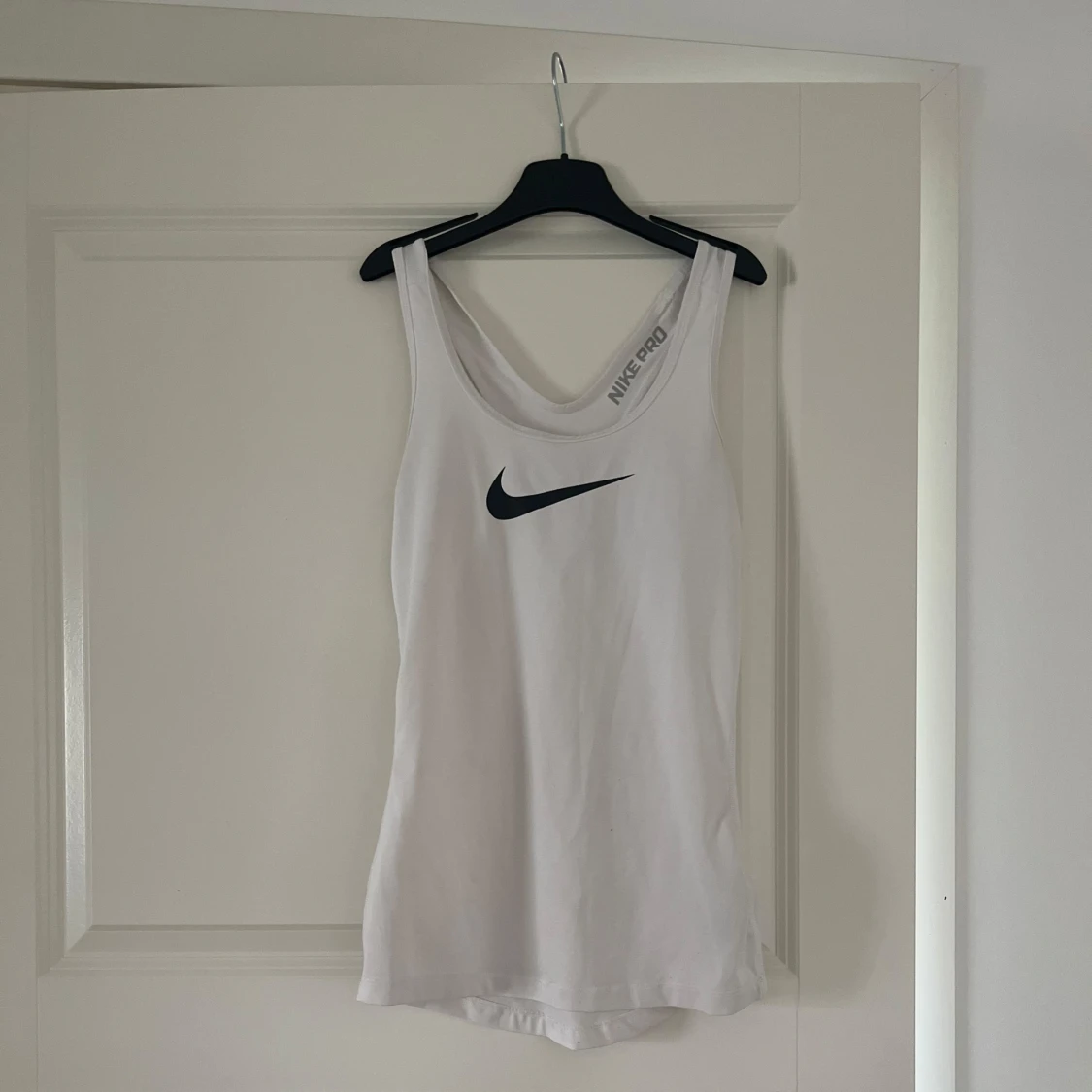 Vitt Nike linne  - 1