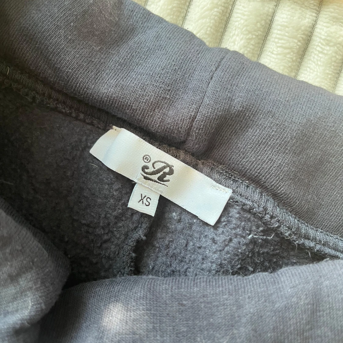 Russemerch mjukisbyxor - 3