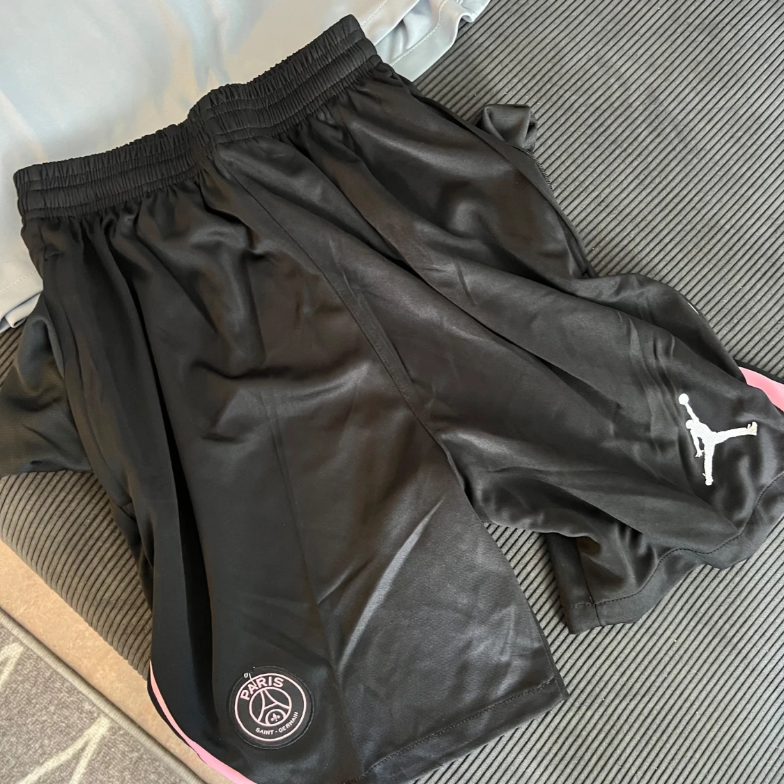 PSG x Jordan fotbolls set  ljusgrå/rosa - 2