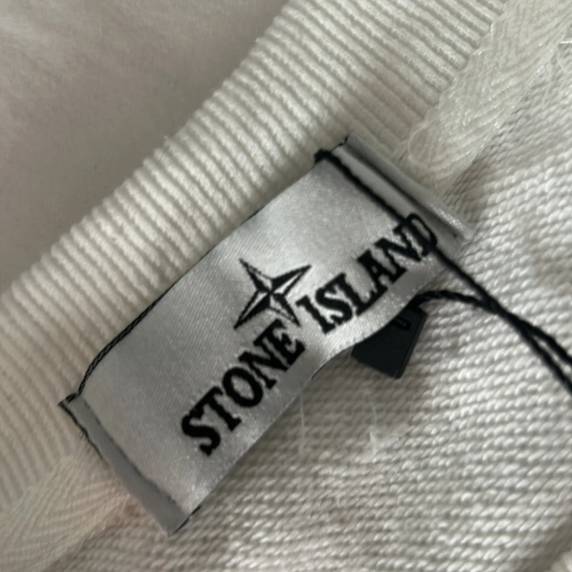 Vit sweatshirt från Stone Island - 3