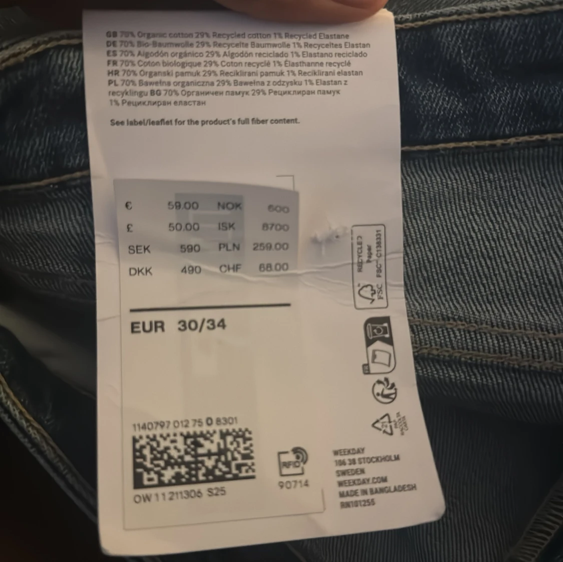 Blå bootcut jeans från Weekday - 2