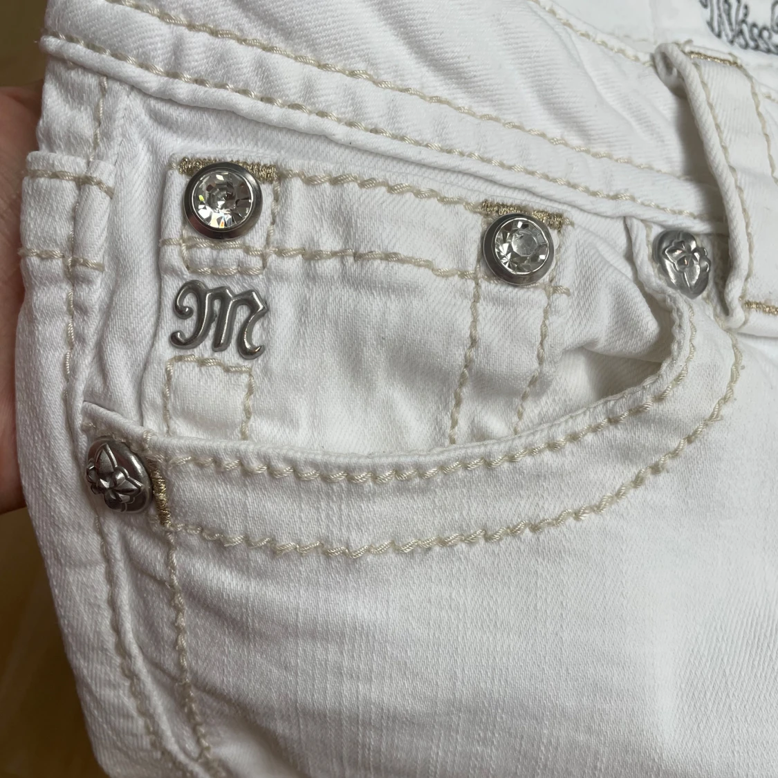 Vita Miss Me skinny jeans med detaljer - 3