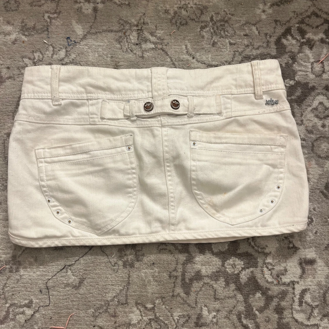 Vit jeanskjol från Xdye, strl 34 - 1