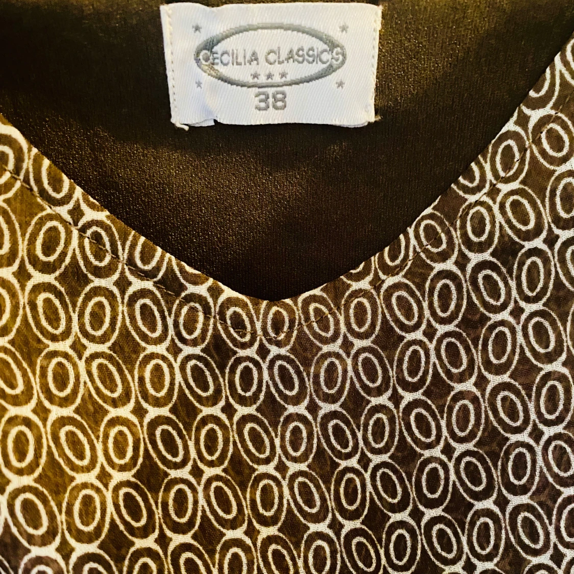 Brun mönstrad klänning Cecilia Classics - 1