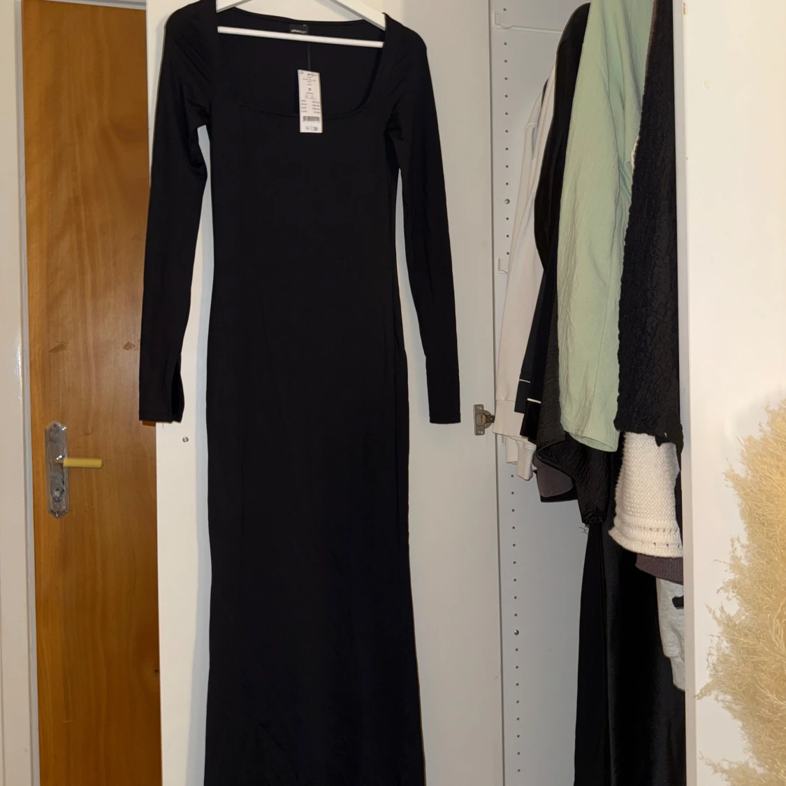 Svart långklänning Gina Tricot S - 1