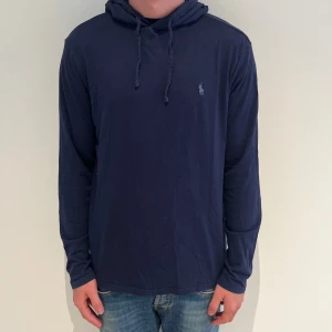 Ralph lauren hoodie - Köp sker via vår hemsida - ricodelluxury.com